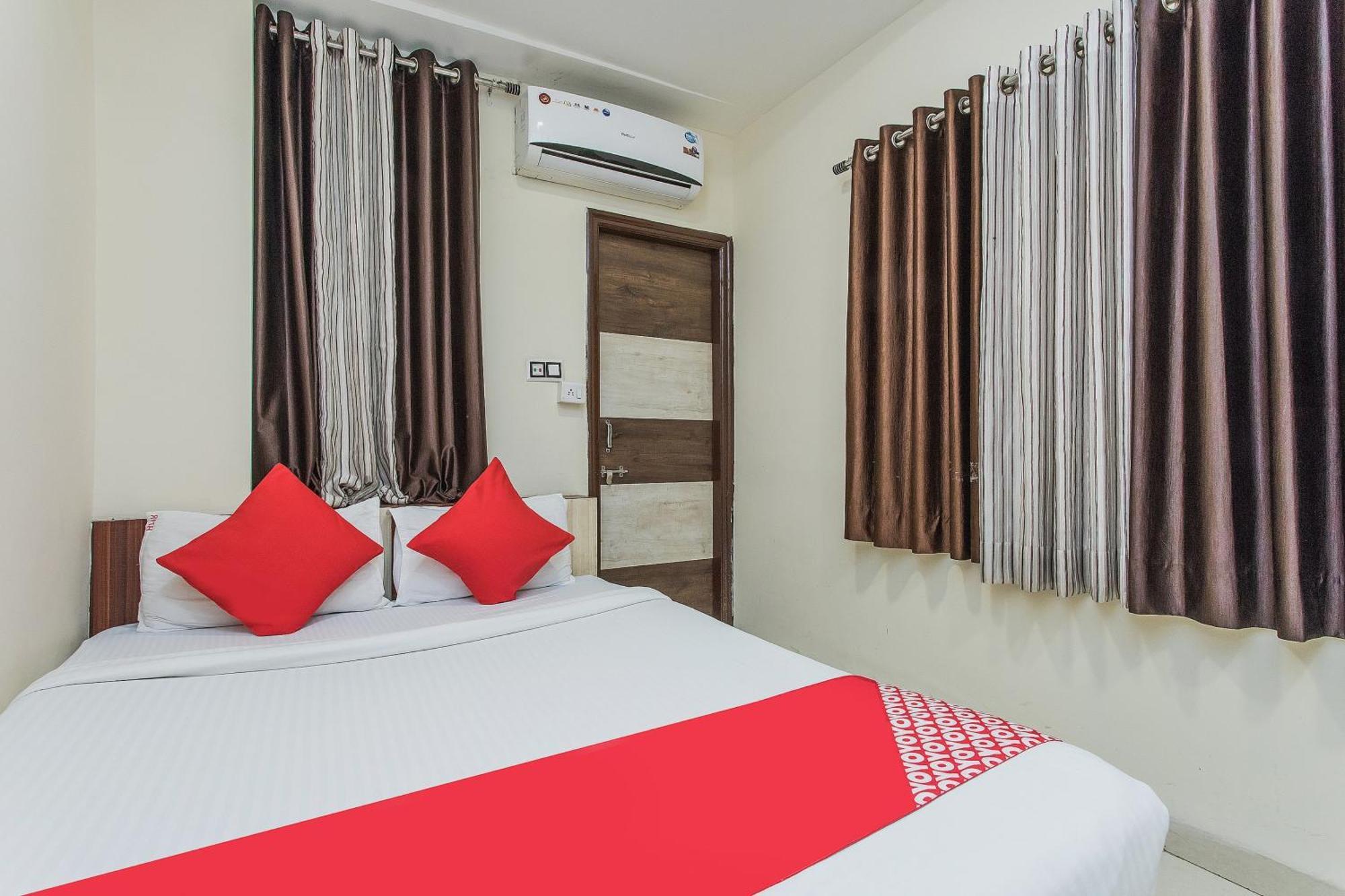 Hotel Mehar Residency Indore Zewnętrze zdjęcie