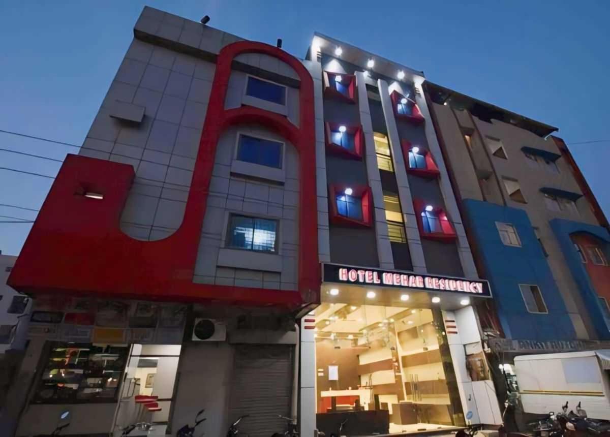 Hotel Mehar Residency Indore Zewnętrze zdjęcie
