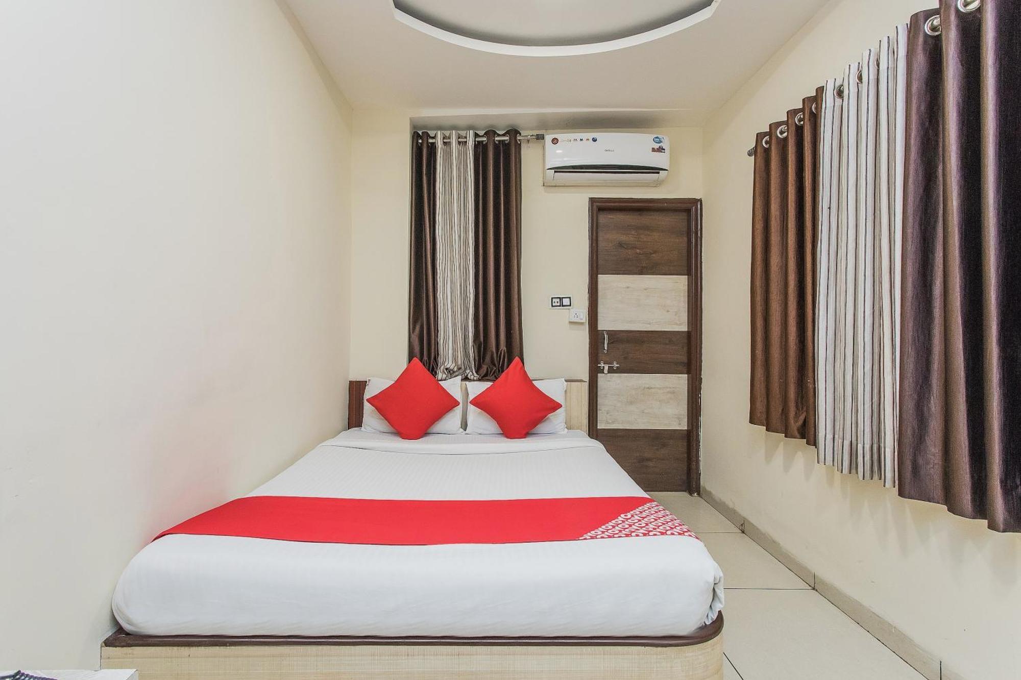 Hotel Mehar Residency Indore Zewnętrze zdjęcie